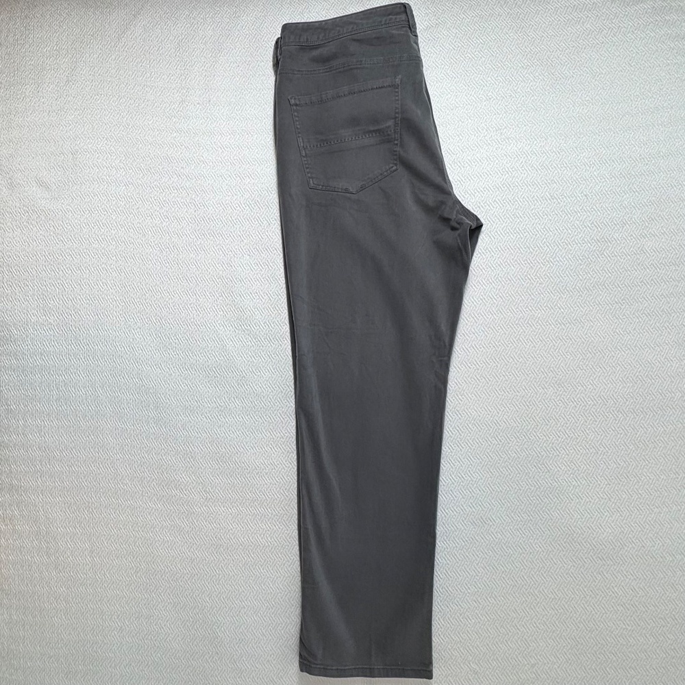 NWT Tommy Bahama Santiago Authentic Fit Pants in Fog Grey, Men's W38 L30 - Picture 4 of 8